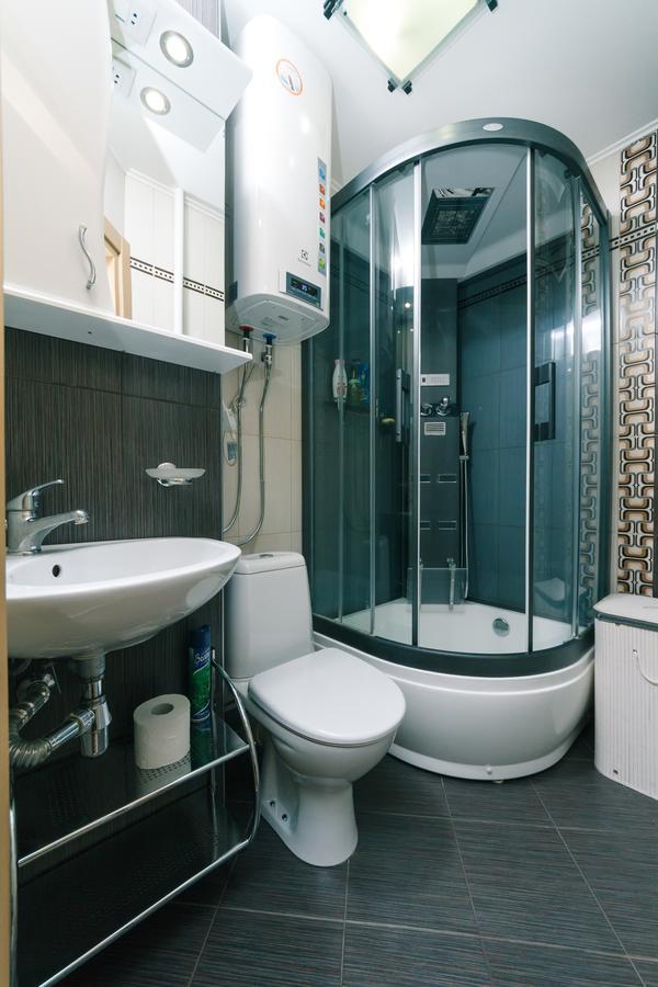 Apartment On Sevastopolska Square Kiev Exterior foto